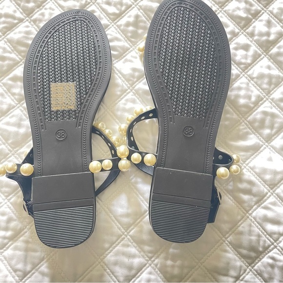 Cider Black Sandals with Pearl Accents NWOT - Picture 5 of 6